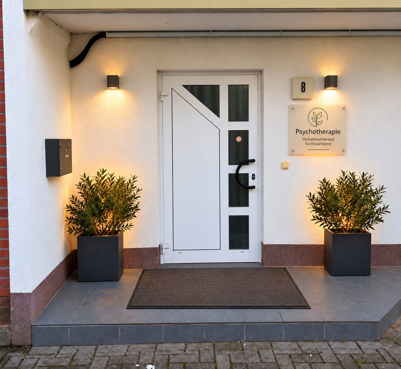 Eingang der Praxis, Juri-Gagarin-Straße 8